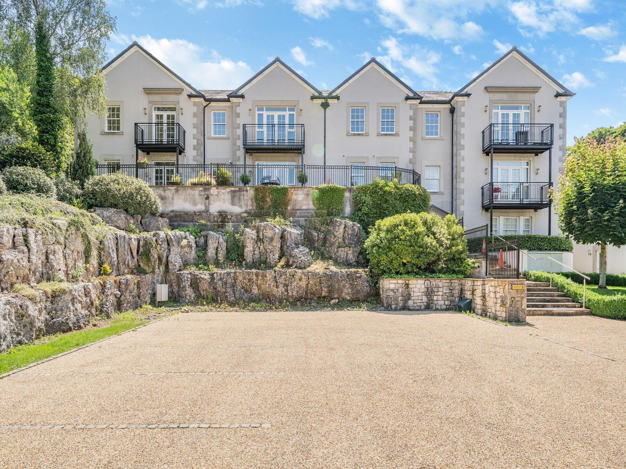 Apartment 14, Hazelwood Hall Silverdale  Exterior photo